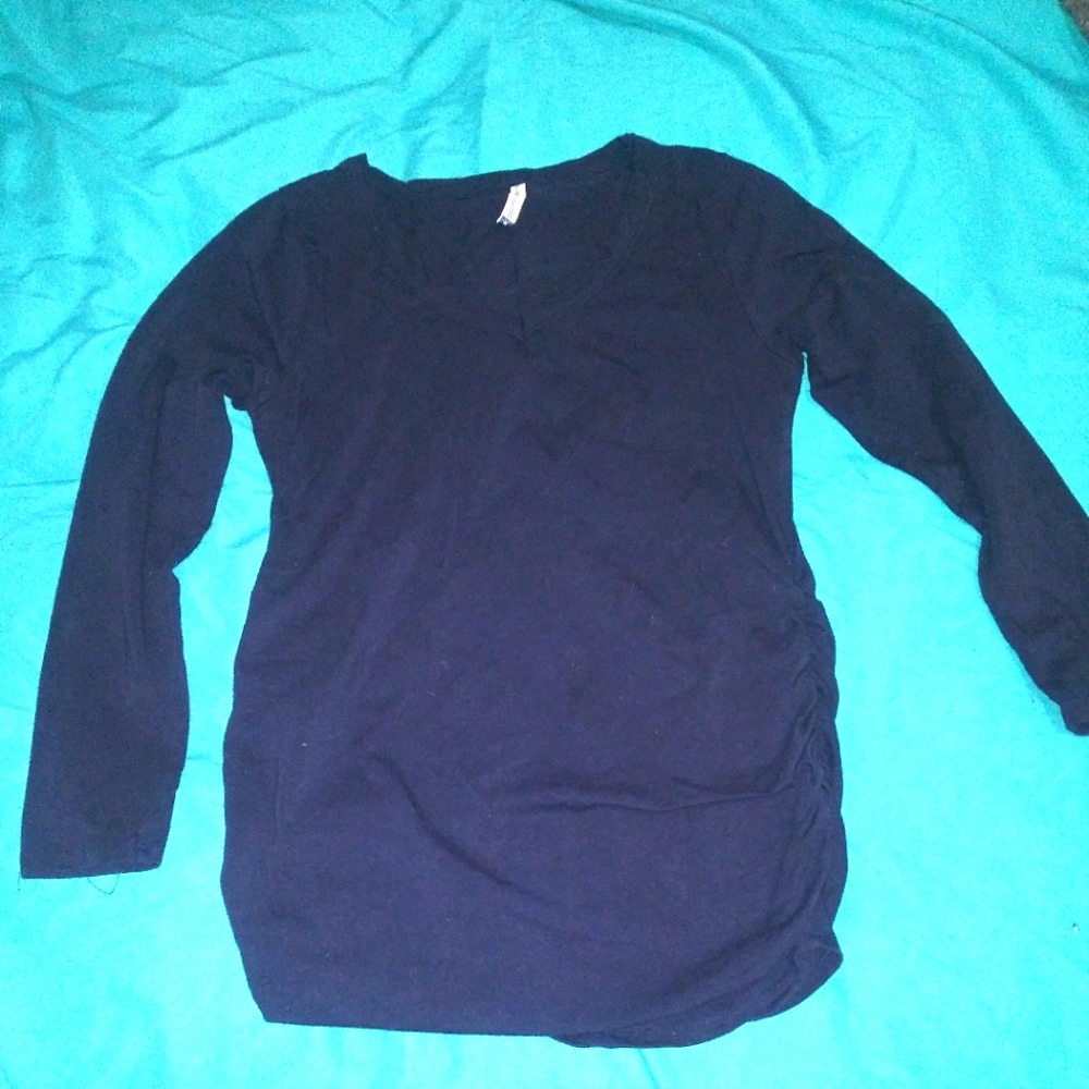 Planet Motherhood Maternity Top